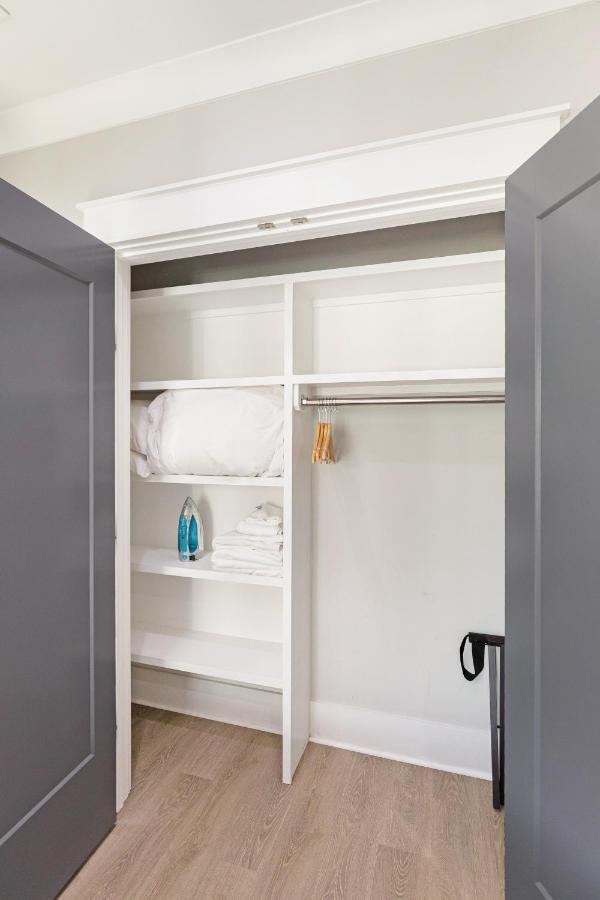The Azalea Suite At 124 Spring Charleston Buitenkant foto